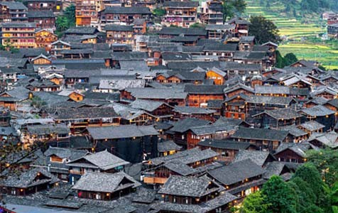 蓟州6种常见的外墙仿石漆施工工艺！